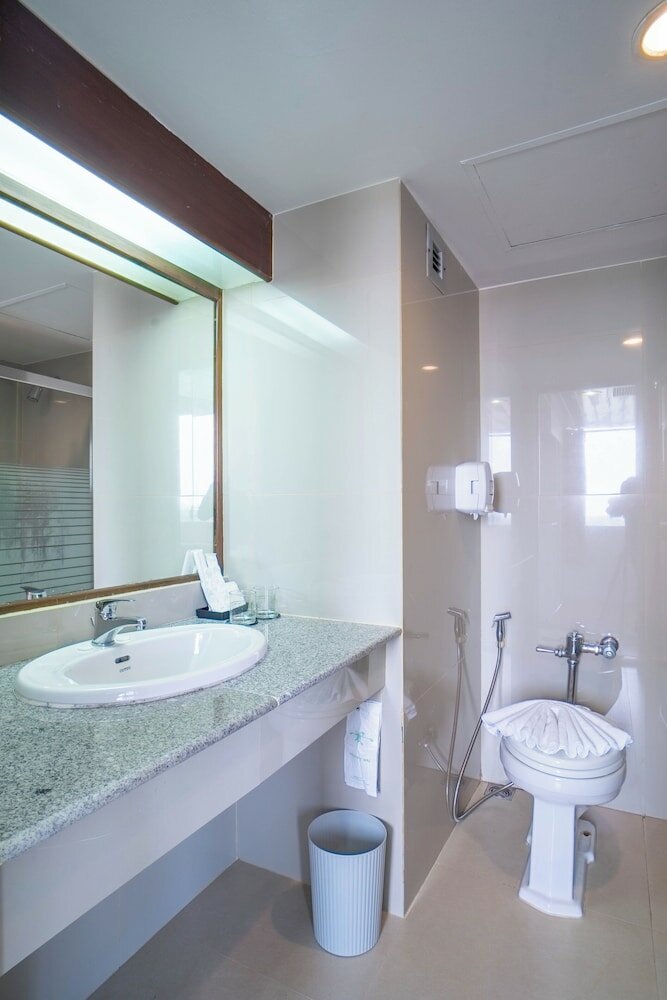 Фото Thong Tarin Hotel