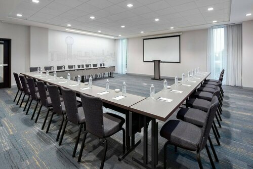 Гостиница Courtyard by Marriott Knoxville Downtown в Ноксвилле