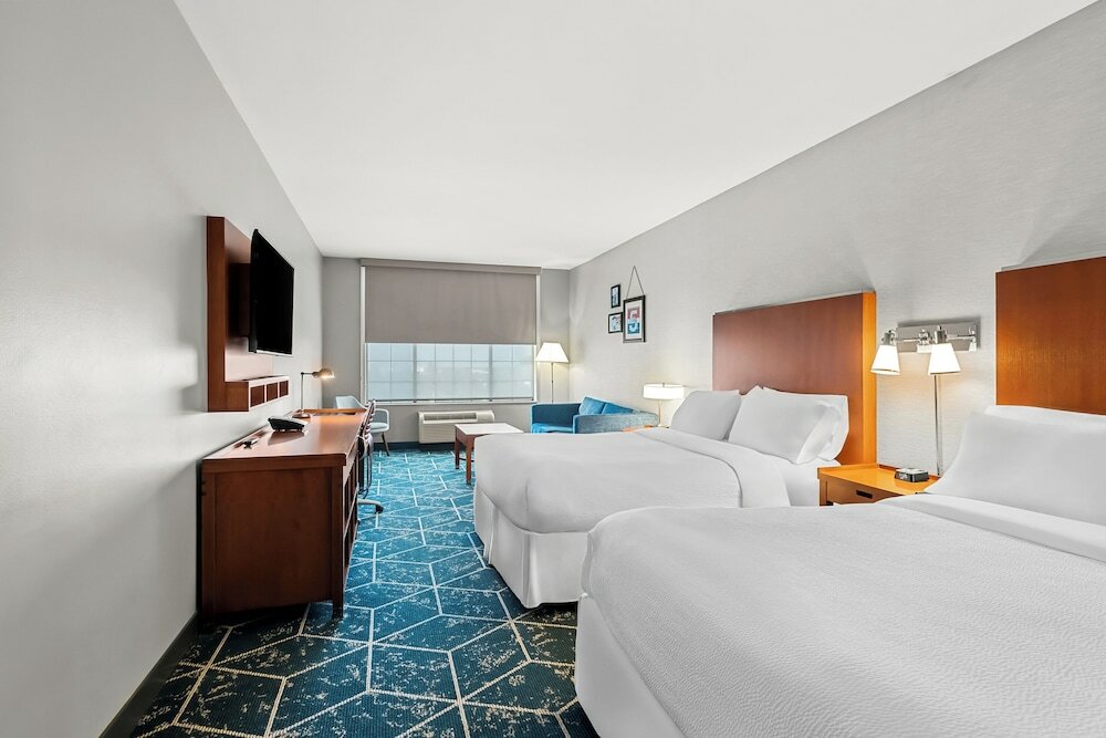 Фото Four Points by Sheraton Oklahoma City Quail Springs