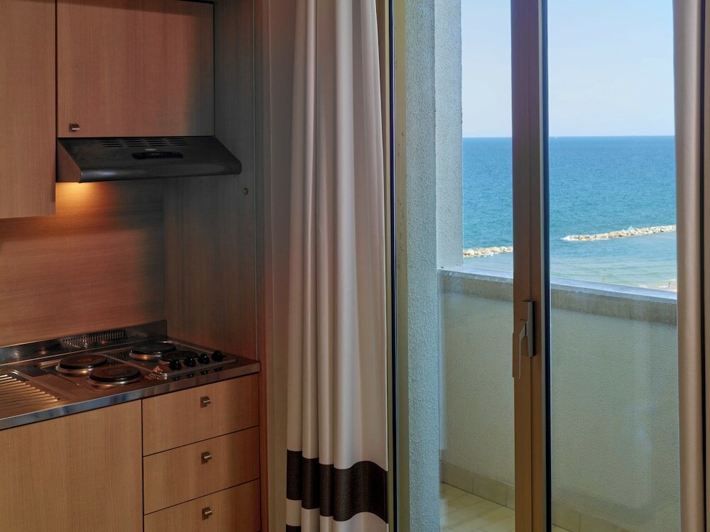 Фото Serena Majestic Hotel Residence