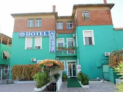 Гостиница Hotel Kaduku в Шкодере