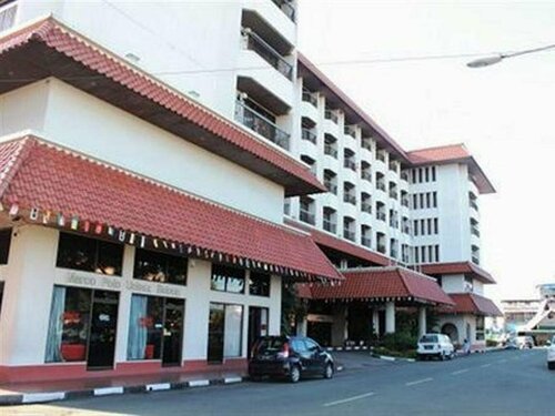 Гостиница Marco Polo Hotel - Tawau в Тавау