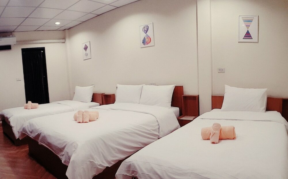 Фото Double D Rooms & Cafe