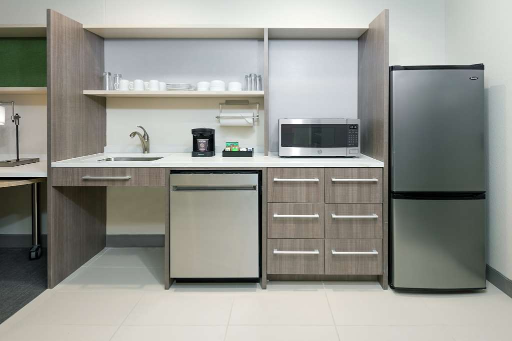 Фото Home2 Suites by Hilton Orlando Near Ucf