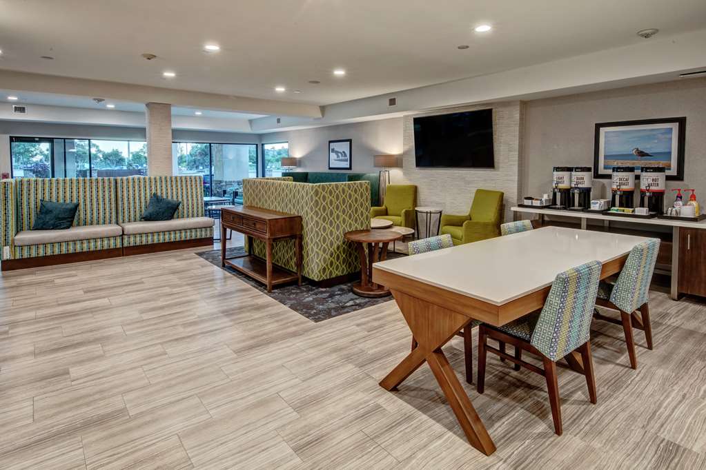 Фото Hampton by Hilton Encinitas-Cardiff Beach Area