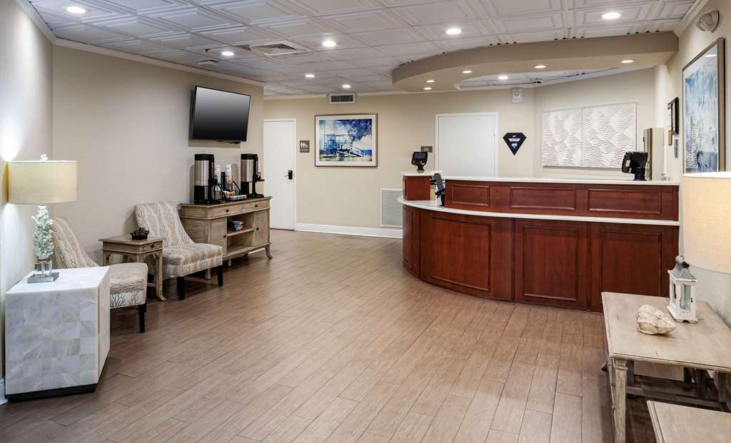 Фото Best Western New Smyrna Beach Hotel & Suites