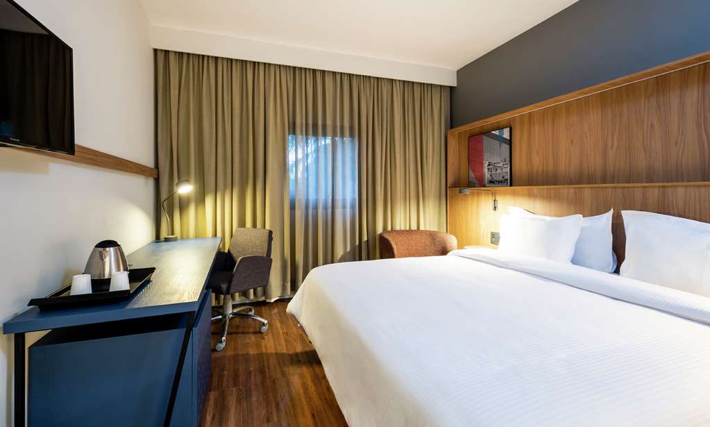 Фото Hampton by Hilton Guarulhos Airport