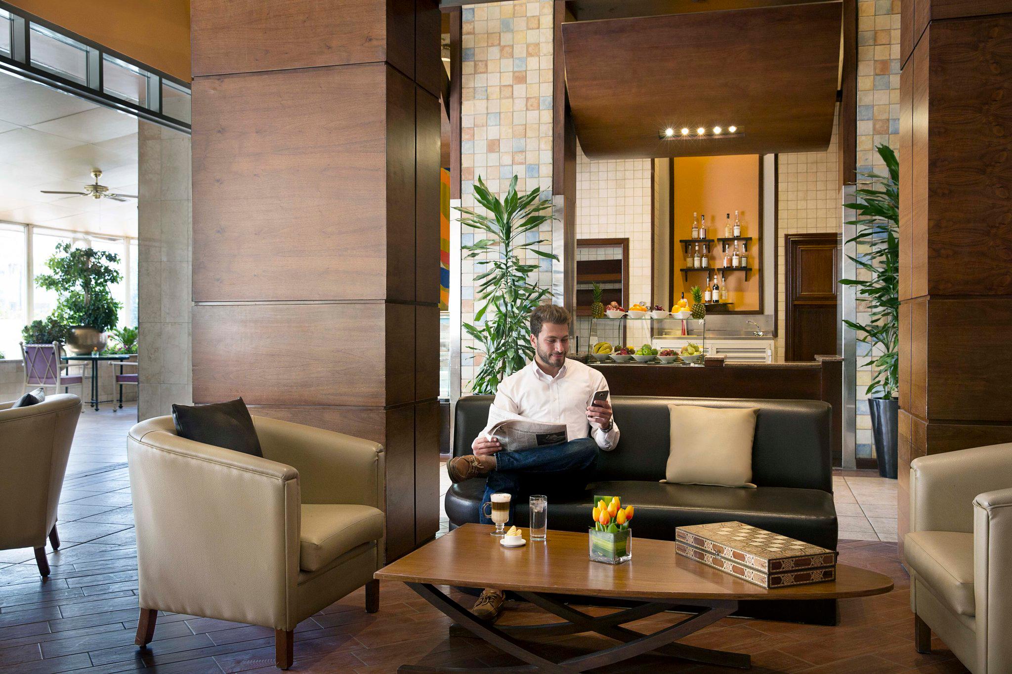 Фото Crowne Plaza Amman, an Ihg Hotel
