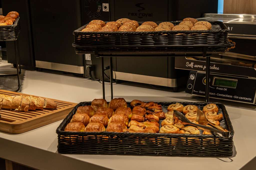 Фото Radisson Hotel Liege City Centre