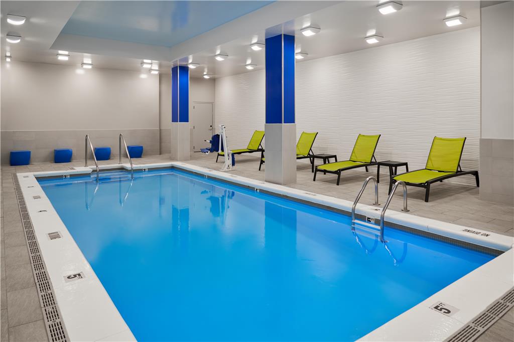 Фото Homewood Suites by Hilton Grand Rapids Downtown