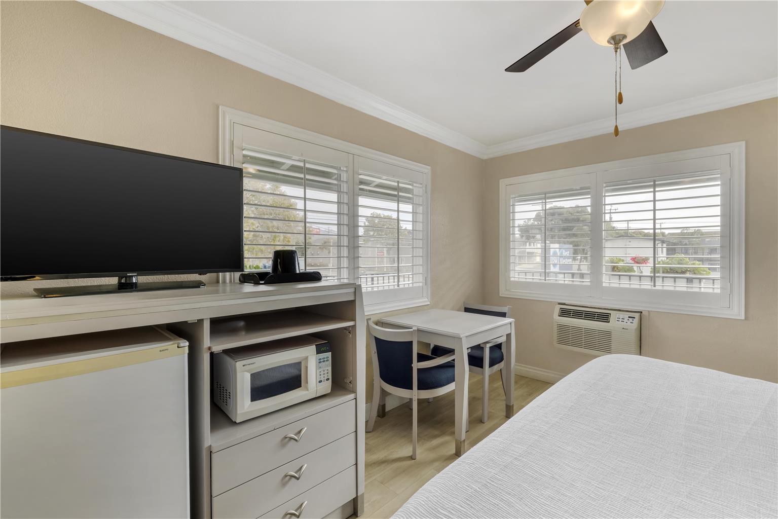 Фото Best Western Tradewinds