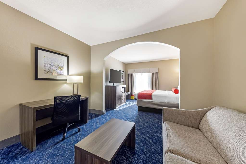 Фото Best Western Plus Midwest City Inn & Suites