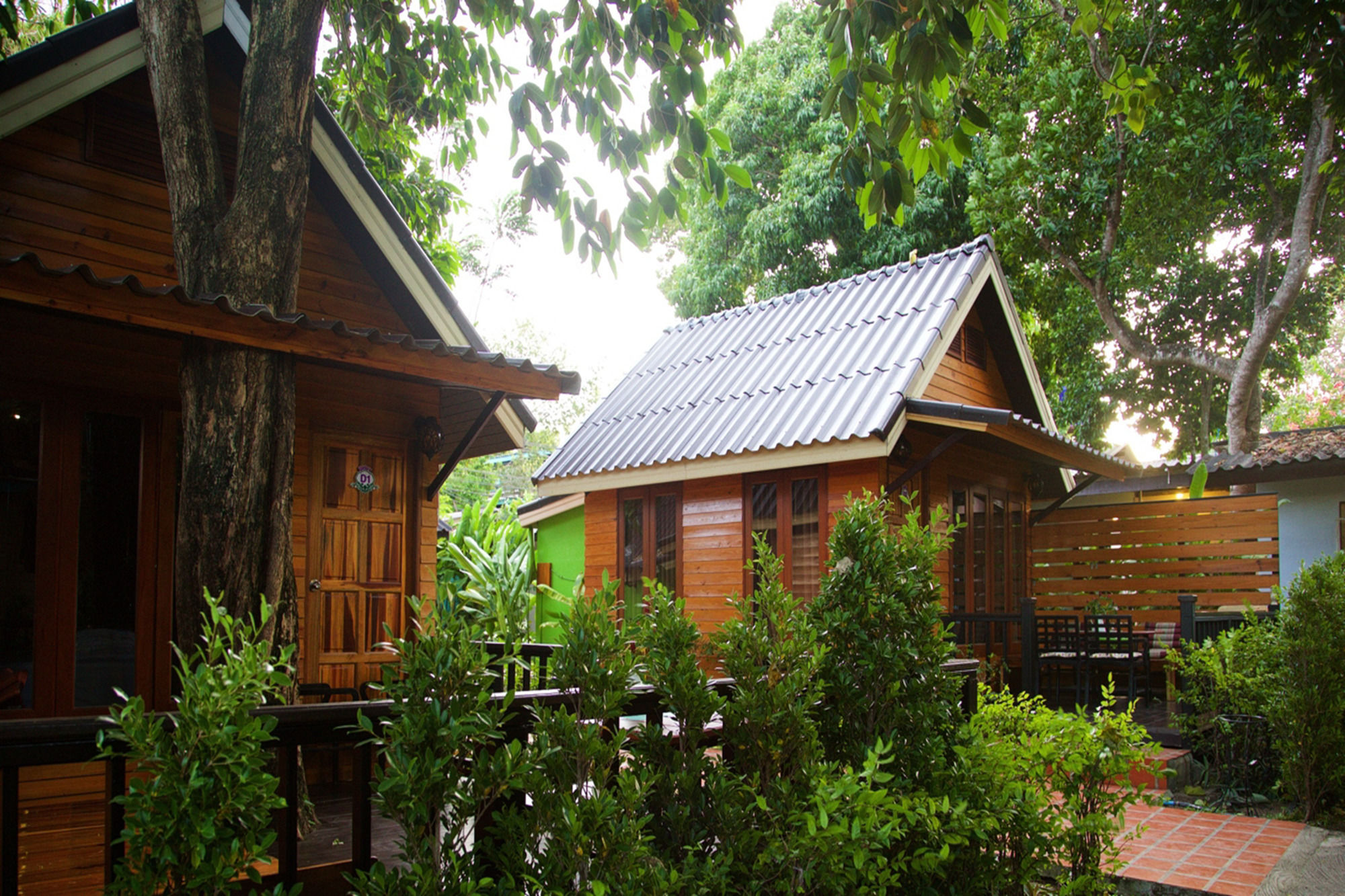Фото Poohbar Resort & Lotusdive