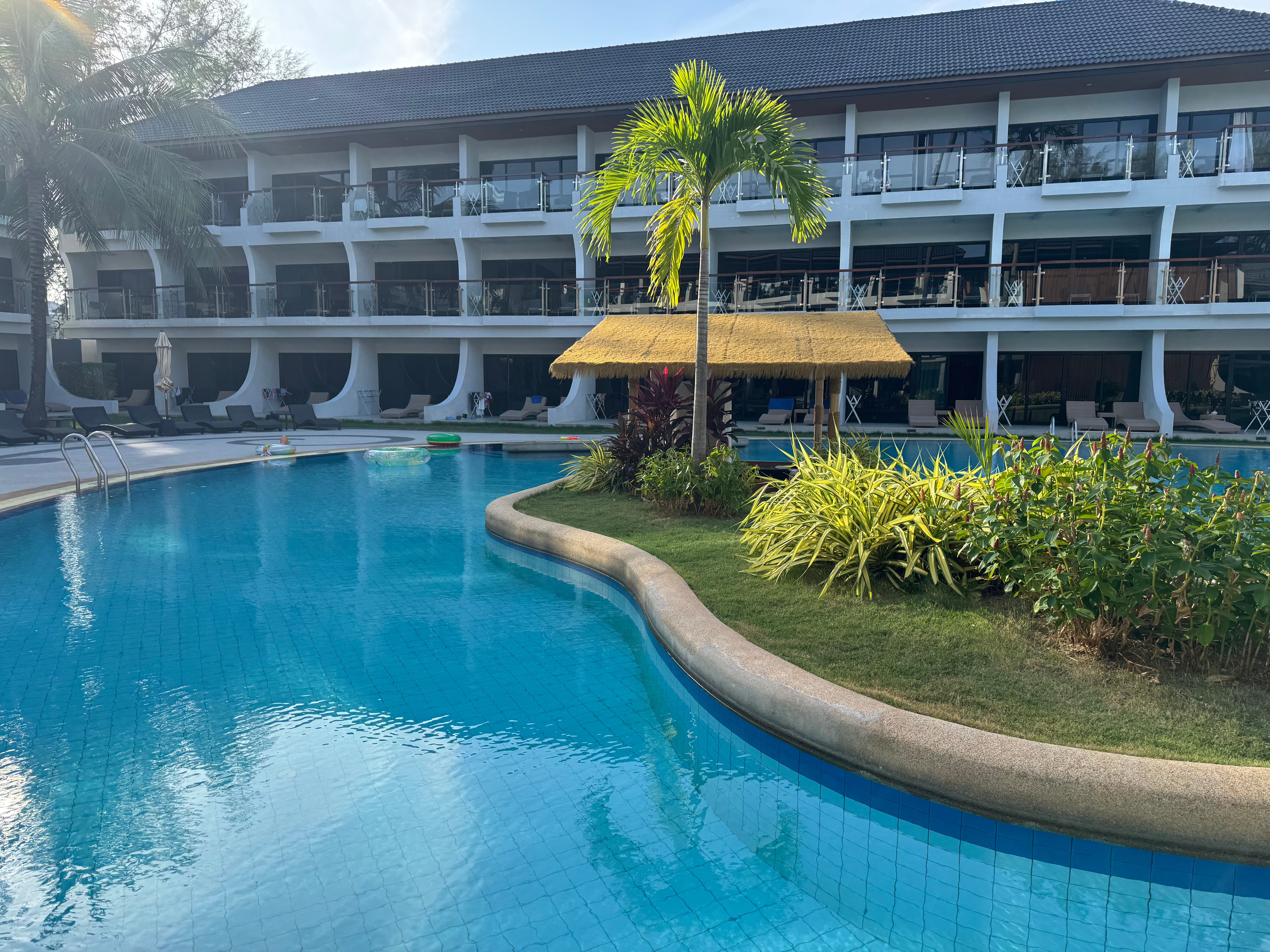 Фото Amora Beach Resort Phuket