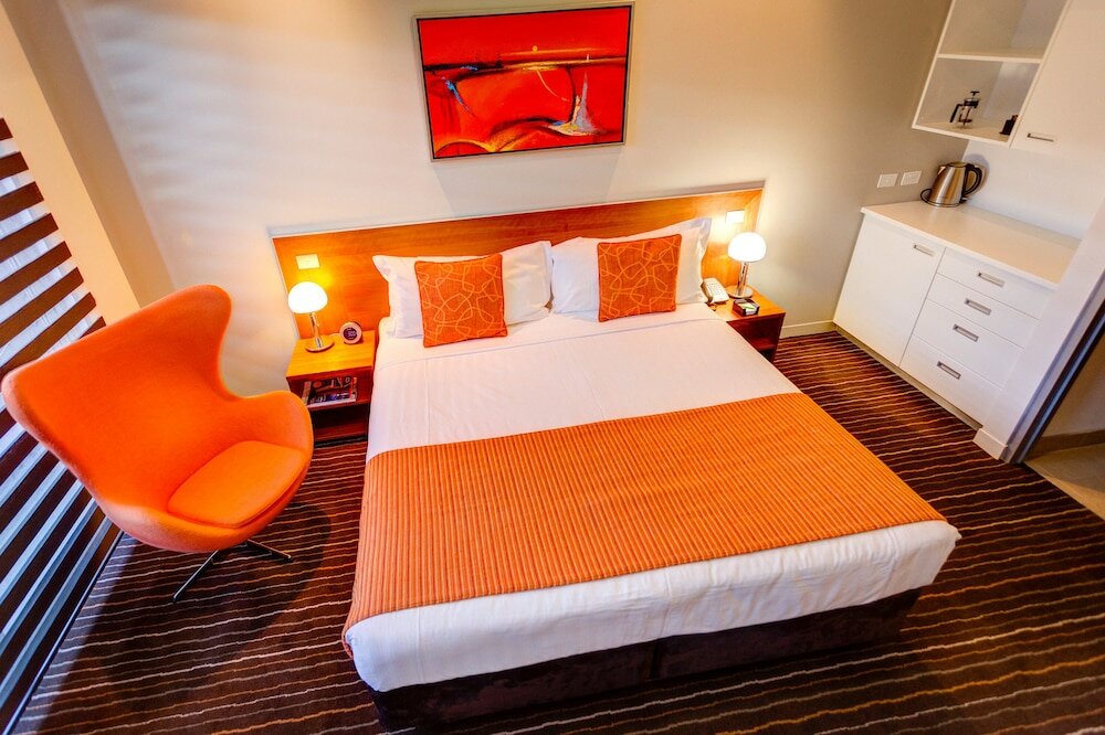 Фото Mantra Charles Hotel Launceston