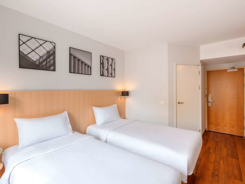 Фото Ibis Bangkok Sathorn