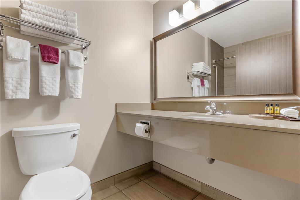 Фото Best Western Plus Winnipeg West