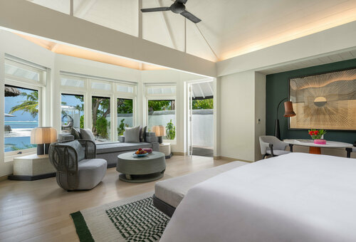 Гостиница Four Seasons Resort Maldives At Kuda Huraa в Атолле Каафу
