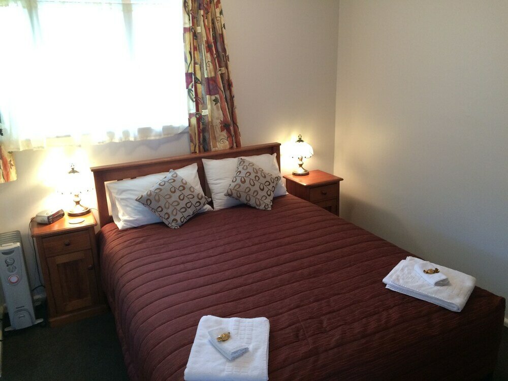 Фото Earnslaw Motel