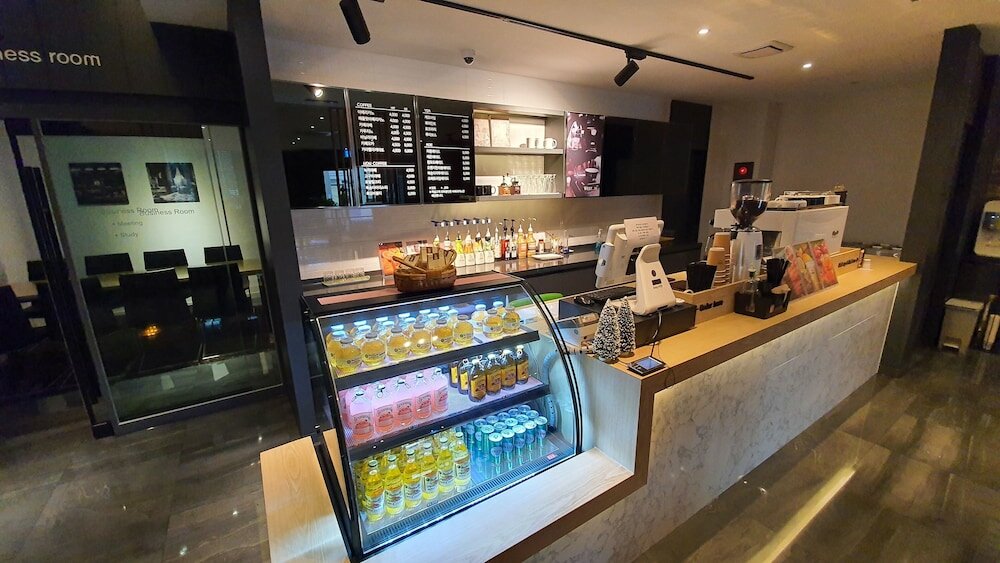 Фото West In Hotel