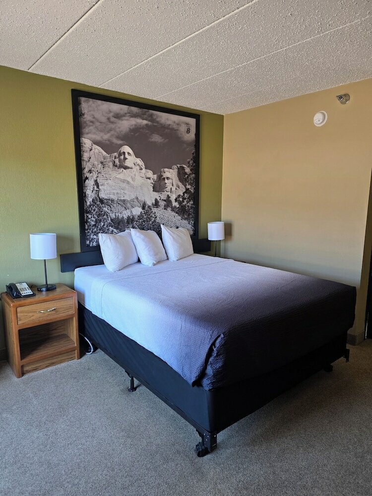 Фото Super 8 by Wyndham Rapid City