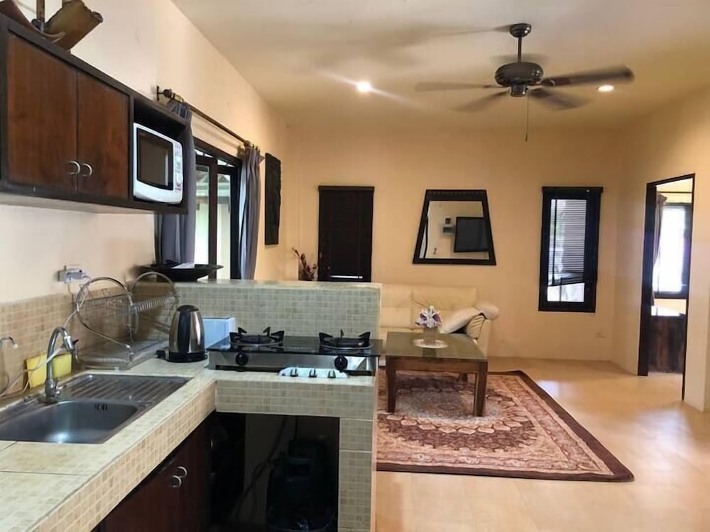 Фото Baan Tropicana