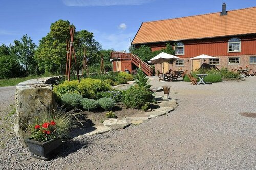 Гостиница Löfwings Ateljé & Krog в Лене Вестра-Гёталанд