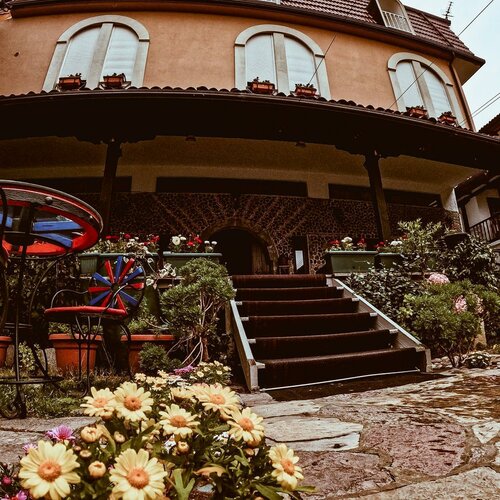 Гостиница Hotel Tradita Geg & Tosk в Шкодере