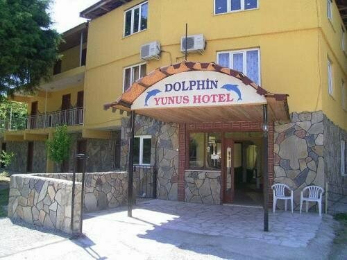 Гостиница Dolphin Yunus Hotel в Гюнее