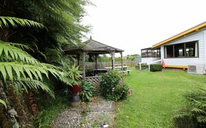 Гостиница Sunflower Lodge