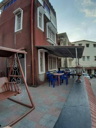 Гостиница Market Backpackers - Hostel в Занзибаре