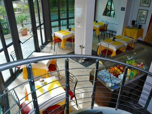 Внешний вид отеля Residence Rivaverde в Равенне, фото 5