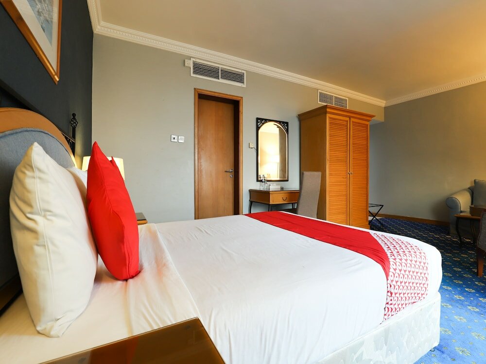 Oyo 328 City Plaza Hotel - 19