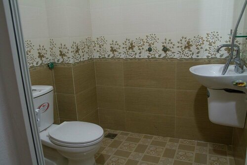 Гостиница Phuong Phuong 2 Hotel в Провинции Хатинь