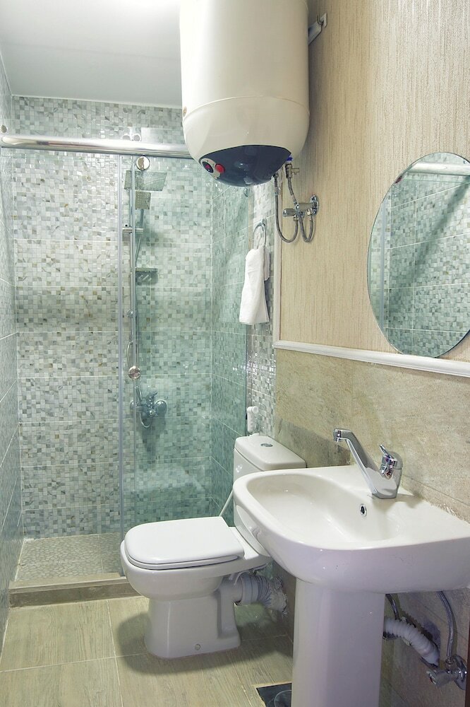 Tahrir Plaza Suites - 20