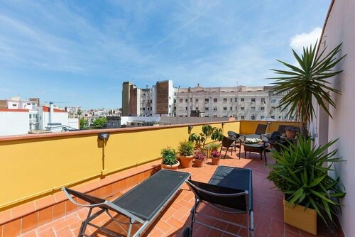 AinB Barcelona Sants Apartments