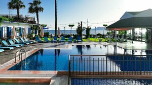 Гостиница Uras Beach Hotel