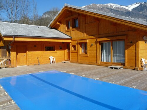 Гостиница Chalet aux 3 biches в Бонвиле