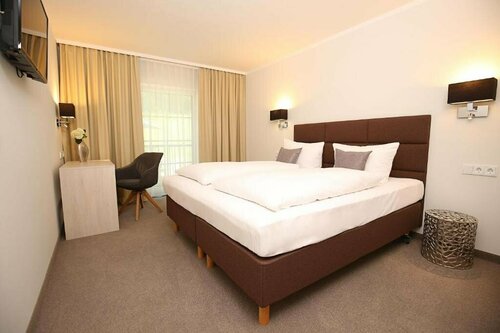 Гостиница Landhotel Potsdam в Вердере