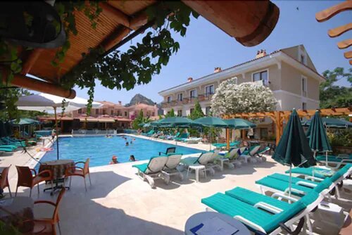 Гостиница Perdikia Beach Hotel в Сейдикемере