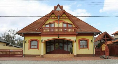 Гостевой дом Nussbaum Panzió в Кестхее