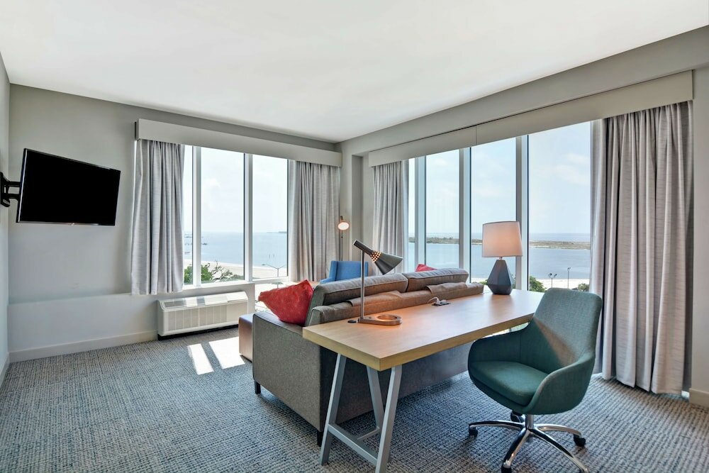 Фото Hilton Garden Inn Biloxi