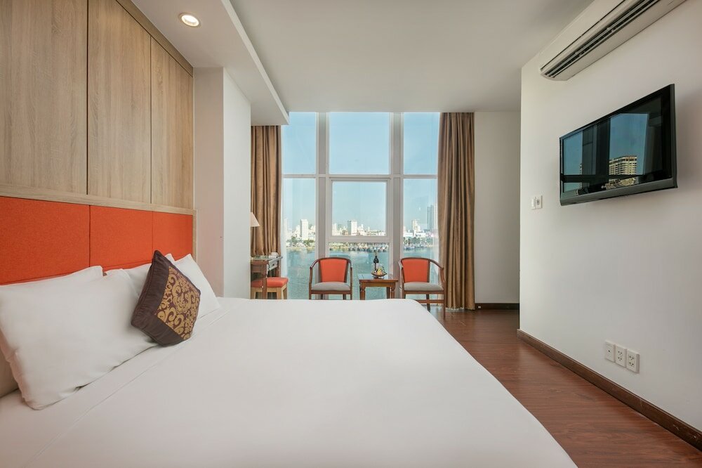 Фото Sun River Hotel