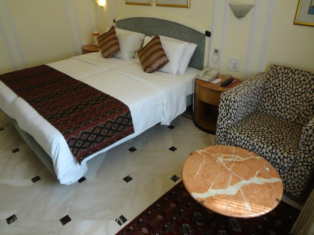 Фото Regency Hotel