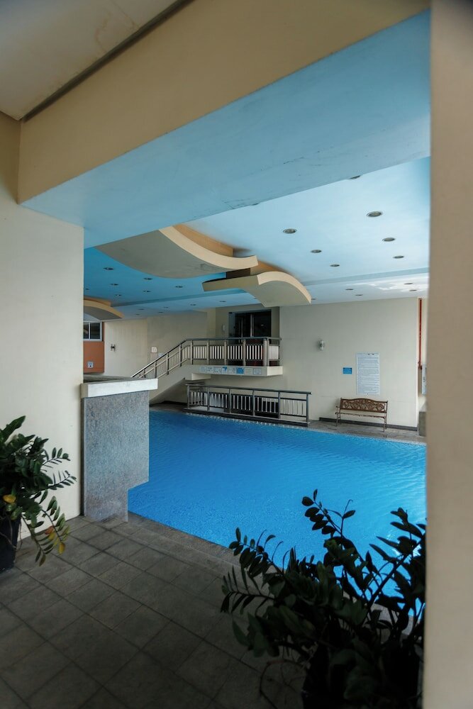 Фото Regency Grand Suites