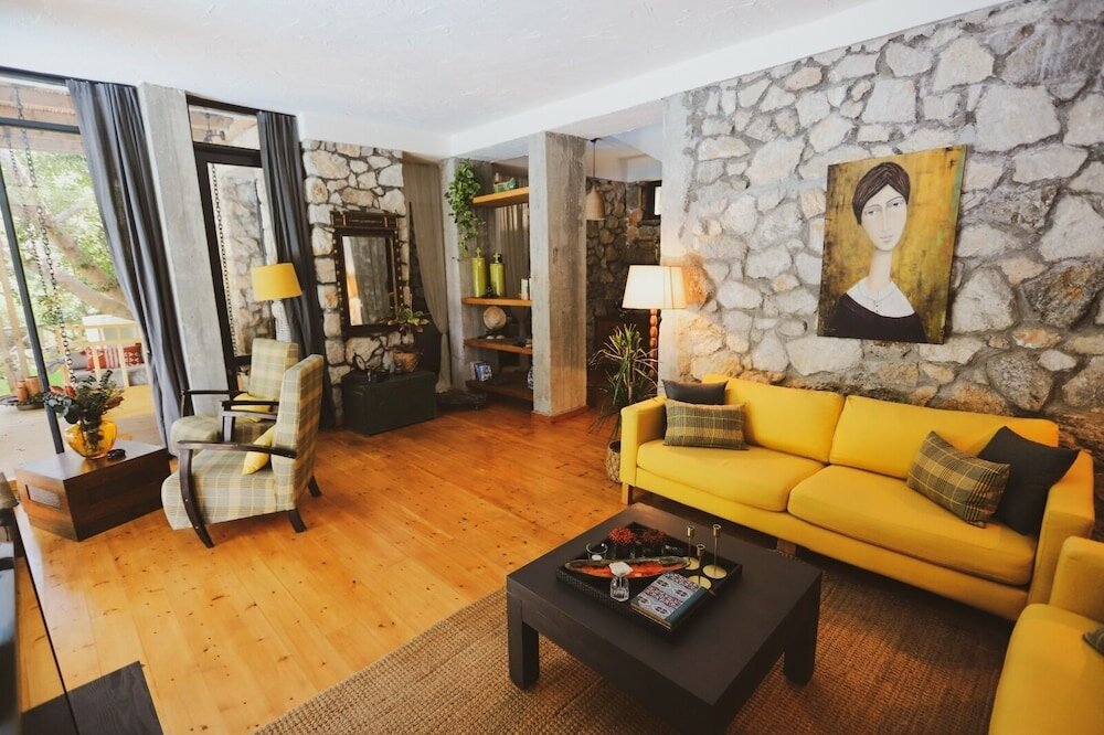 Фото Nautical Hotel