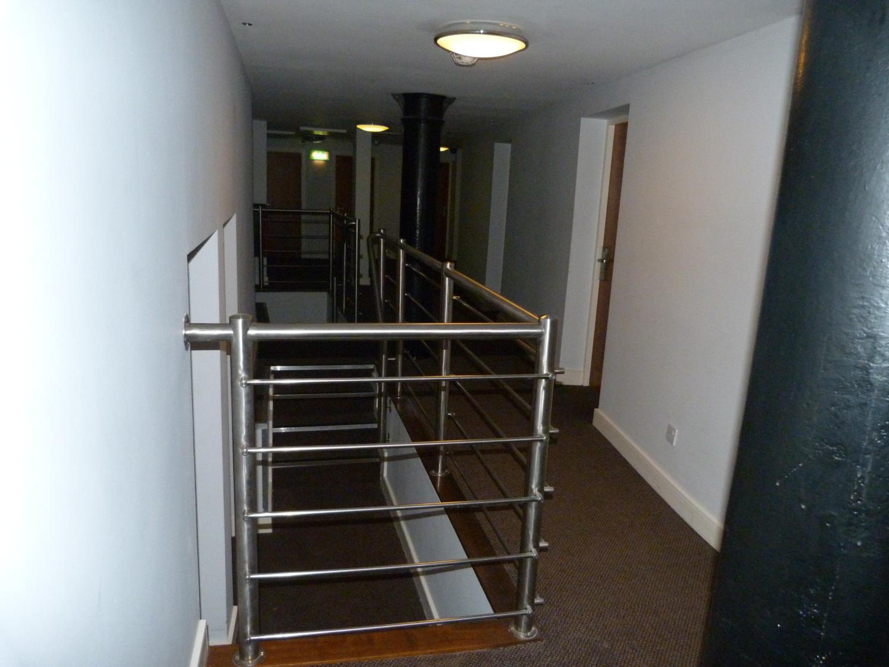 Фото International Inn