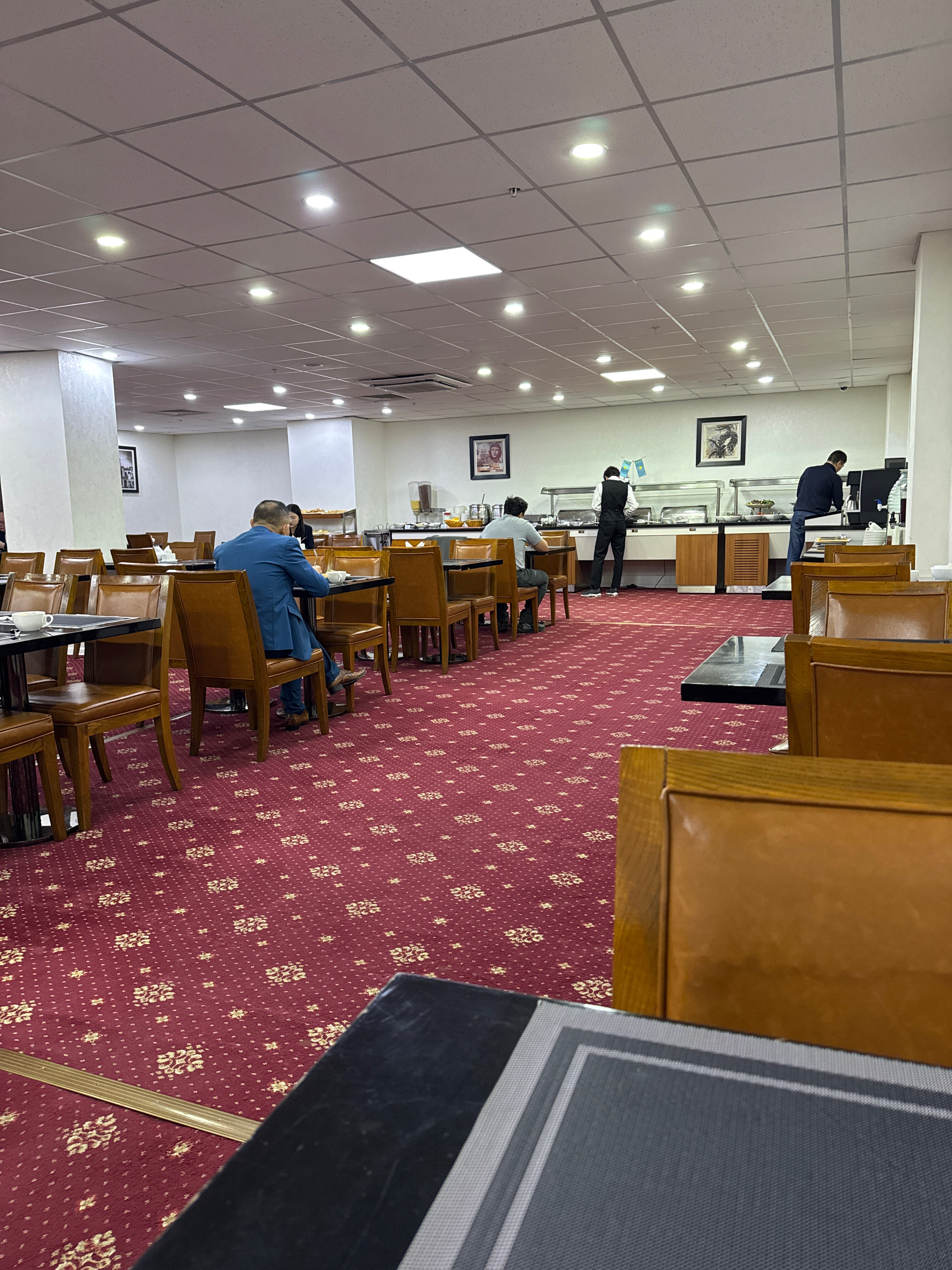 Фото Shera Inn Hotel