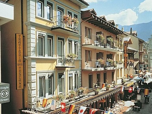 Гостиница Hotel Toscana в Интерлакене
