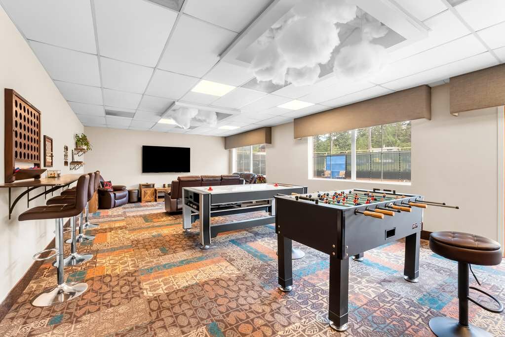 Фото Best Western Rocky Mountain Lodge